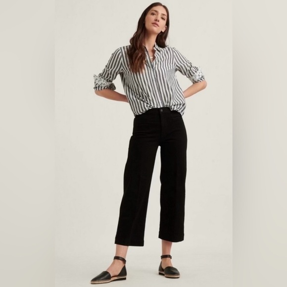 Denim - Lucky Brand Mid Rise Crop Wide Black Jeans